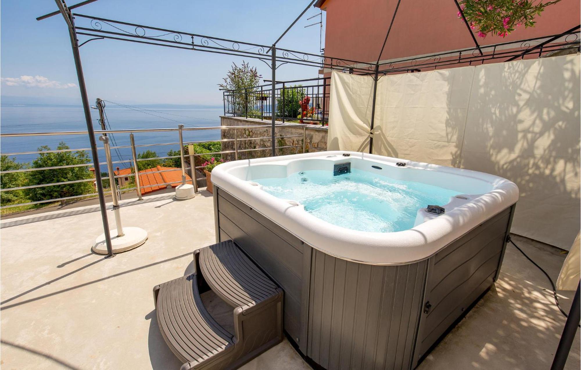 Stunning Apartment In Mošćenička Draga Zewnętrze zdjęcie